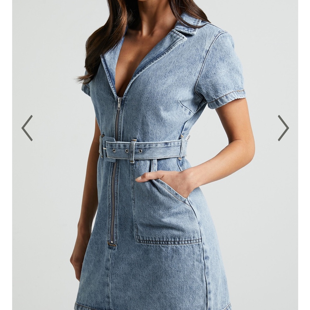 Stylish Denim Zip-Up Dress